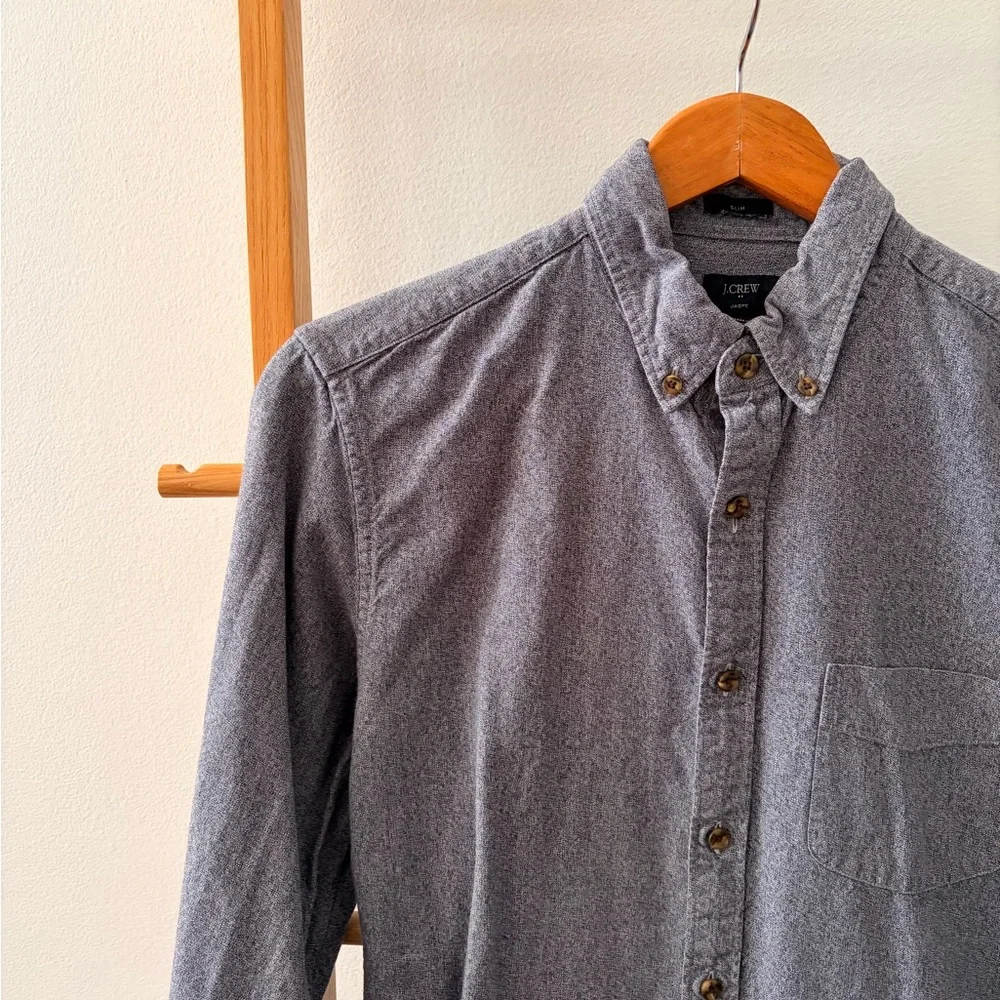 Men’s J. Crew Gray Casual Button-Down Shirt